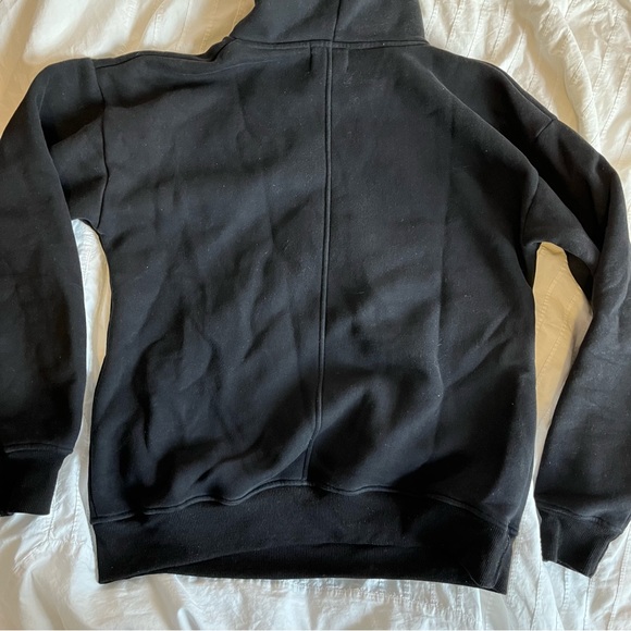 thick black hoodie - Picture 3 of 4